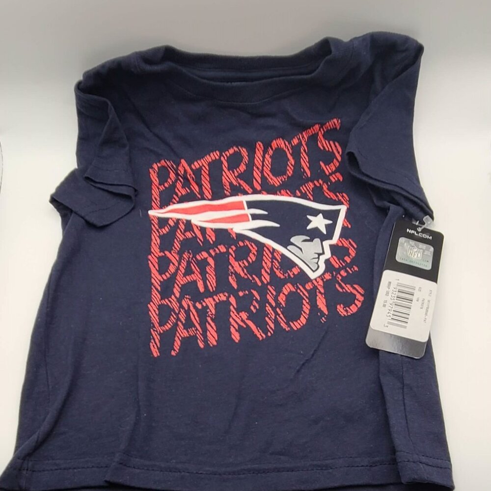 New England Patriots  18M Toddler T-shirt - Picture 2 of 4